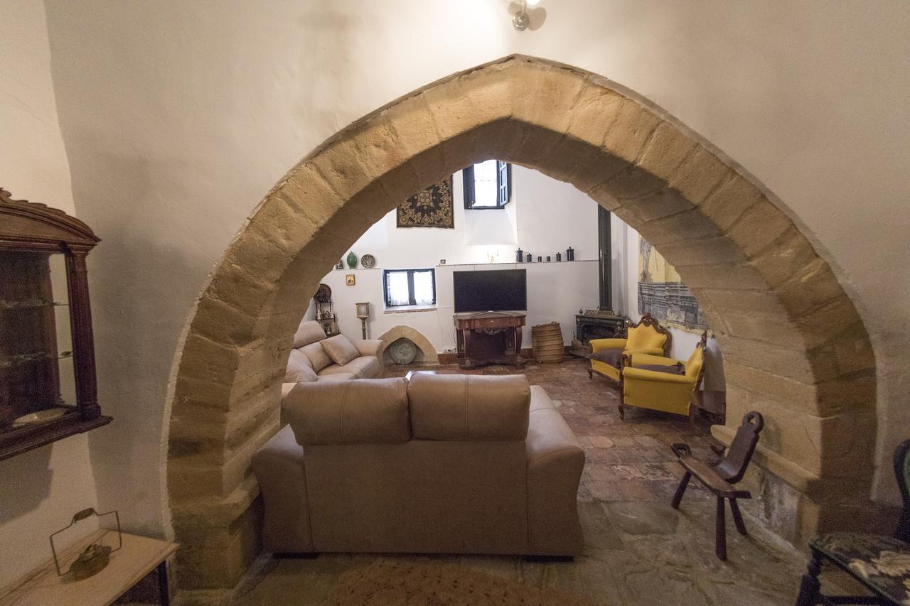 Palacete Sol De Mayo Úbeda Kültér fotó